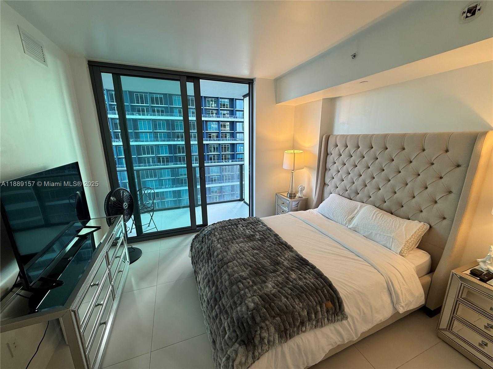 Small Image of 1300 SOUTH MIAMI AVE #3107, Miami Number 7