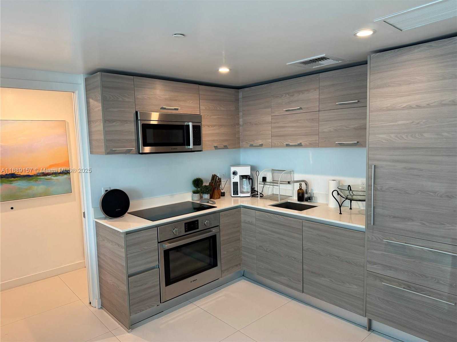 Small Image of 1300 SOUTH MIAMI AVE #3107, Miami Number 8