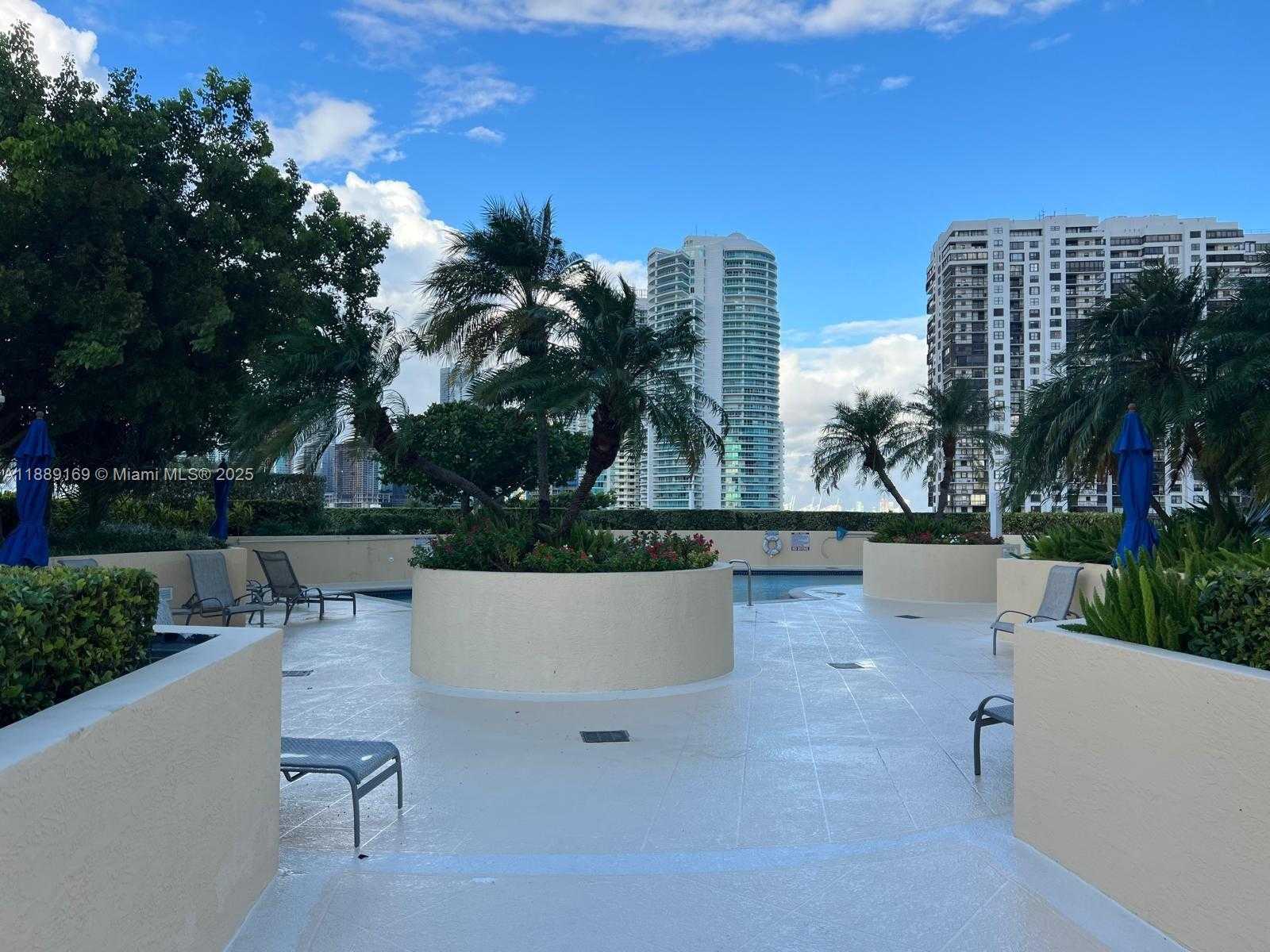 Small Image of 2475 BRICKELL AVE #1509, Miami Number 15