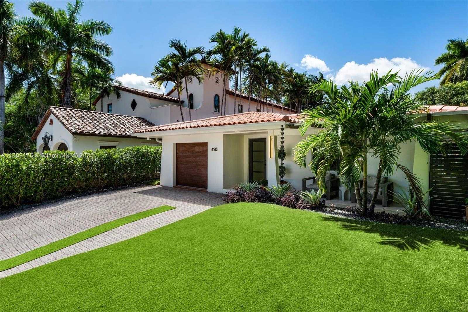Small Image of 420 SOUTH WEST 19TH RD, Miami Number 29