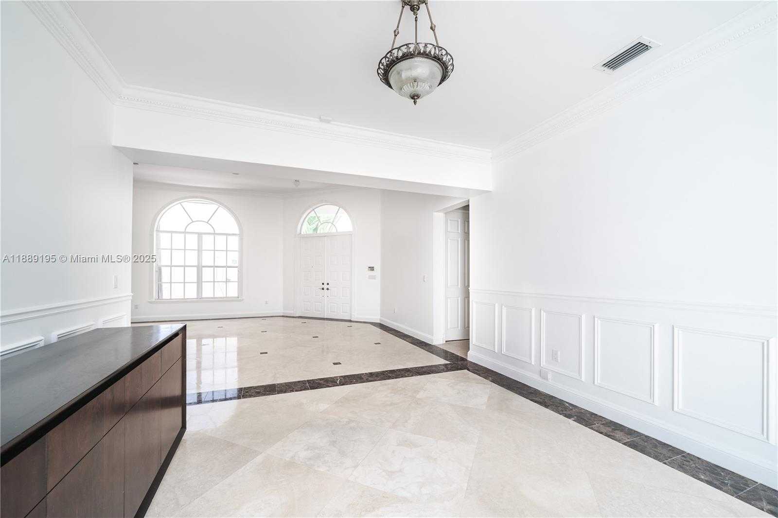 Small Image of 3975 194TH TRL #3975, Sunny Isles Beach Number 10