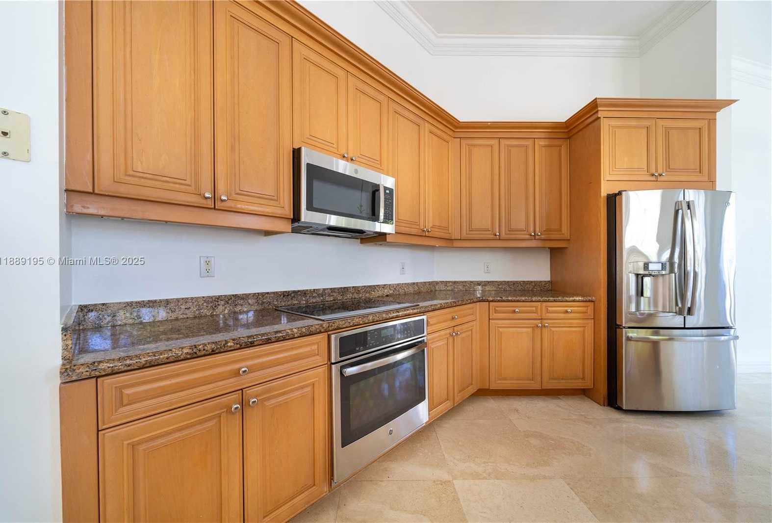 Small Image of 3975 194TH TRL #3975, Sunny Isles Beach Number 16