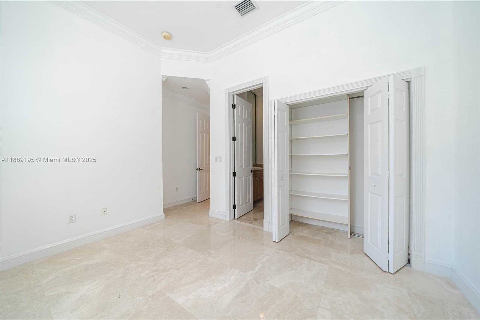 Small Image of 3975 194TH TRL #3975, Sunny Isles Beach Number 33