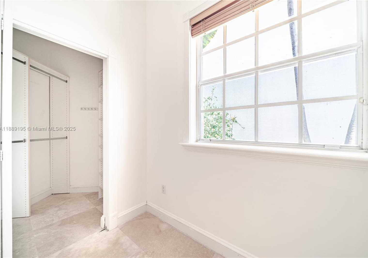 Small Image of 3975 194TH TRL #3975, Sunny Isles Beach Number 35