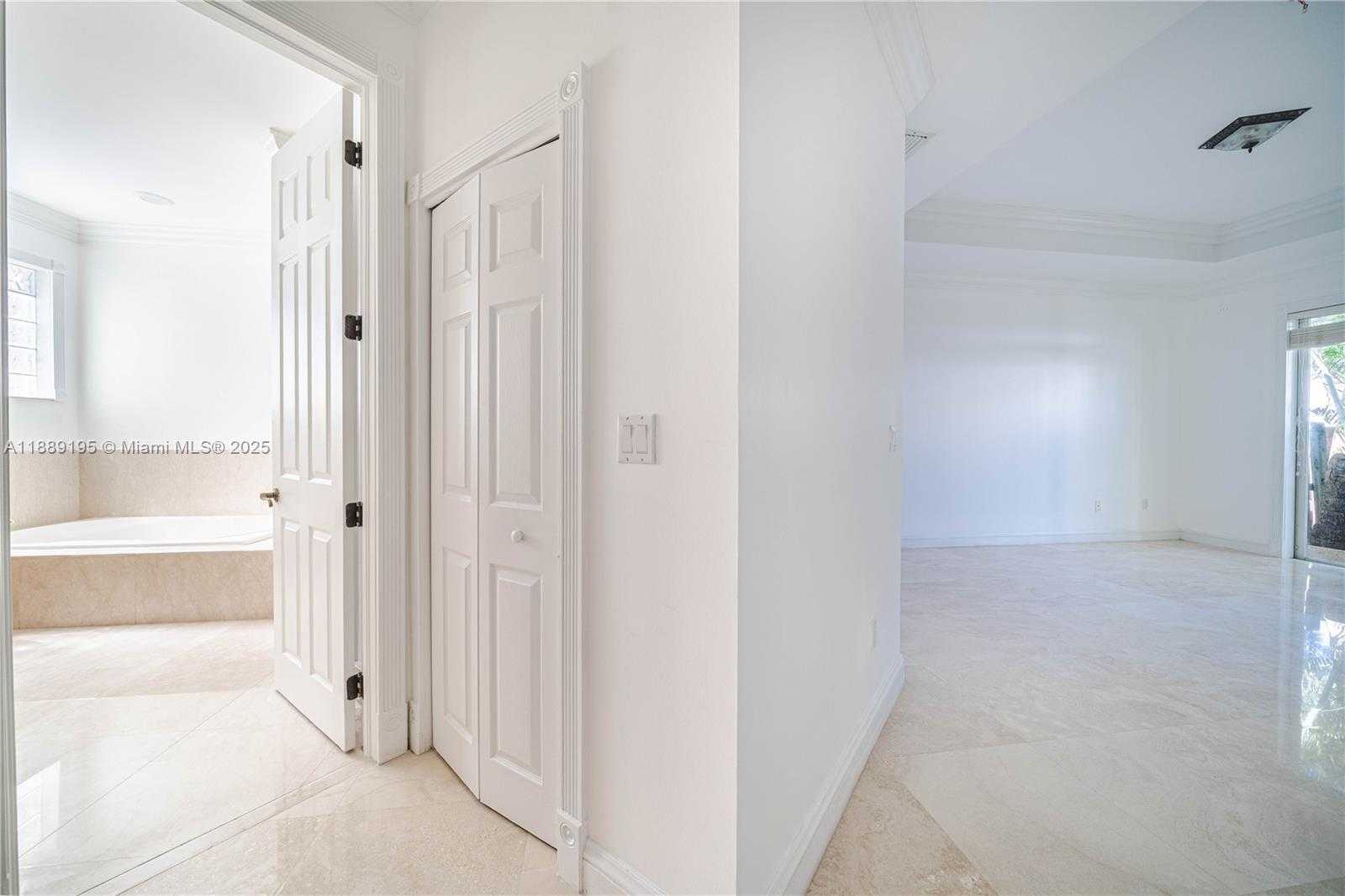 Small Image of 3975 194TH TRL #3975, Sunny Isles Beach Number 42