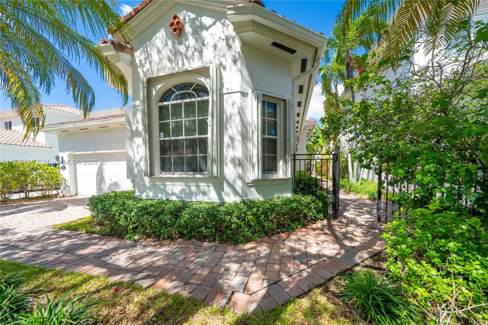 Small Image of 3975 194TH TRL #3975, Sunny Isles Beach Number 52