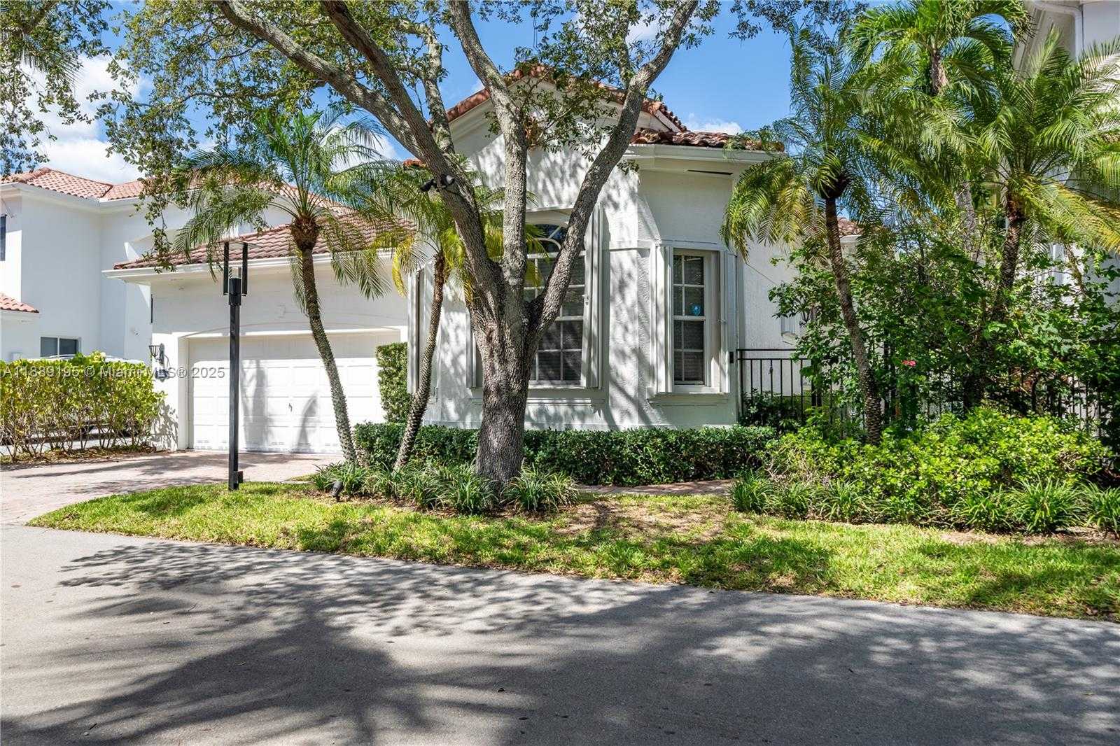 Small Image of 3975 194TH TRL #3975, Sunny Isles Beach Number 53