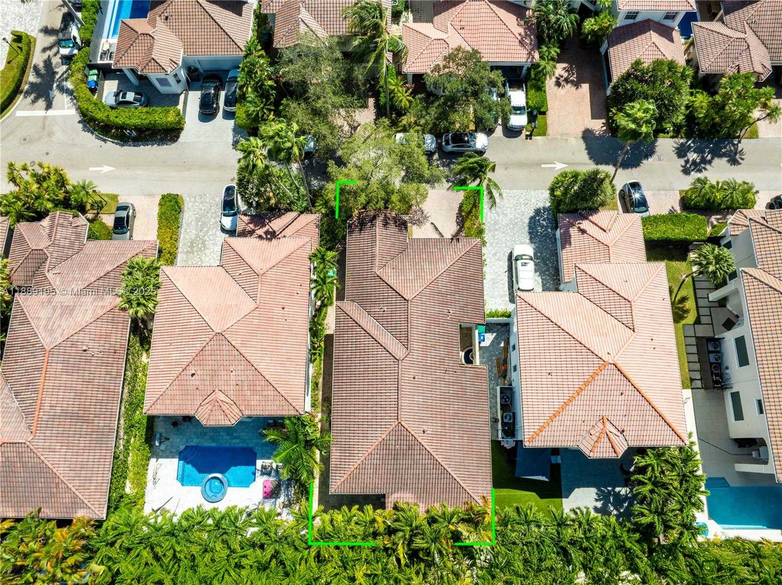 Small Image of 3975 194TH TRL #3975, Sunny Isles Beach Number 55