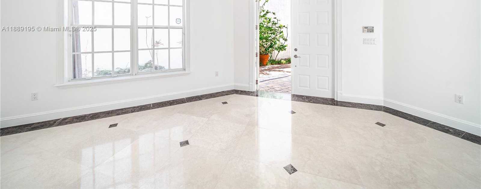 Small Image of 3975 194TH TRL #3975, Sunny Isles Beach Number 6