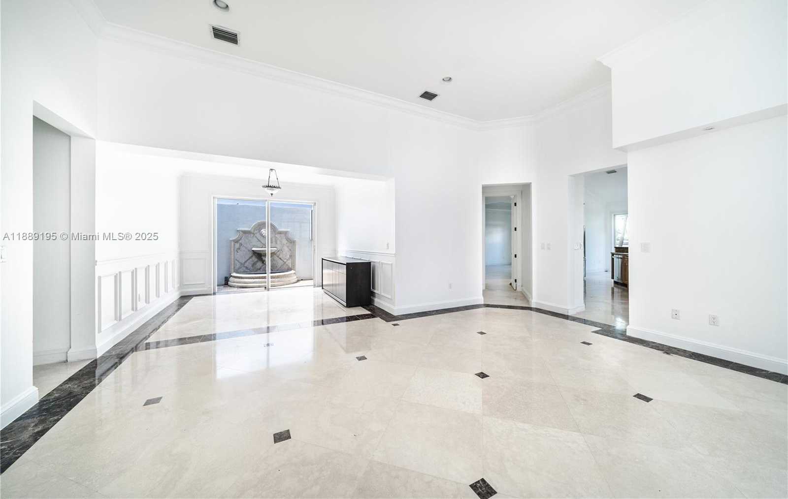Small Image of 3975 194TH TRL #3975, Sunny Isles Beach Number 9