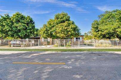 Small Image of 10428 NORTH WEST 5TH AVE, Miami Number 30