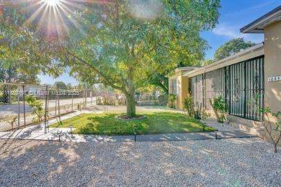 Small Image of 10428 NORTH WEST 5TH AVE, Miami Number 33