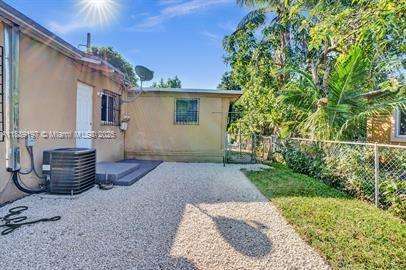 Small Image of 10428 NORTH WEST 5TH AVE, Miami Number 38