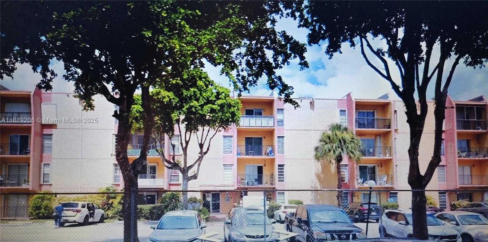 Small Image of 4709 NORTH WEST 7TH ST #401-9, Miami Number 1