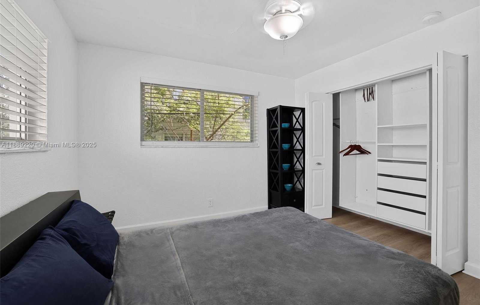 Small Image of 1601 BAY RD #8, Miami Beach Number 21