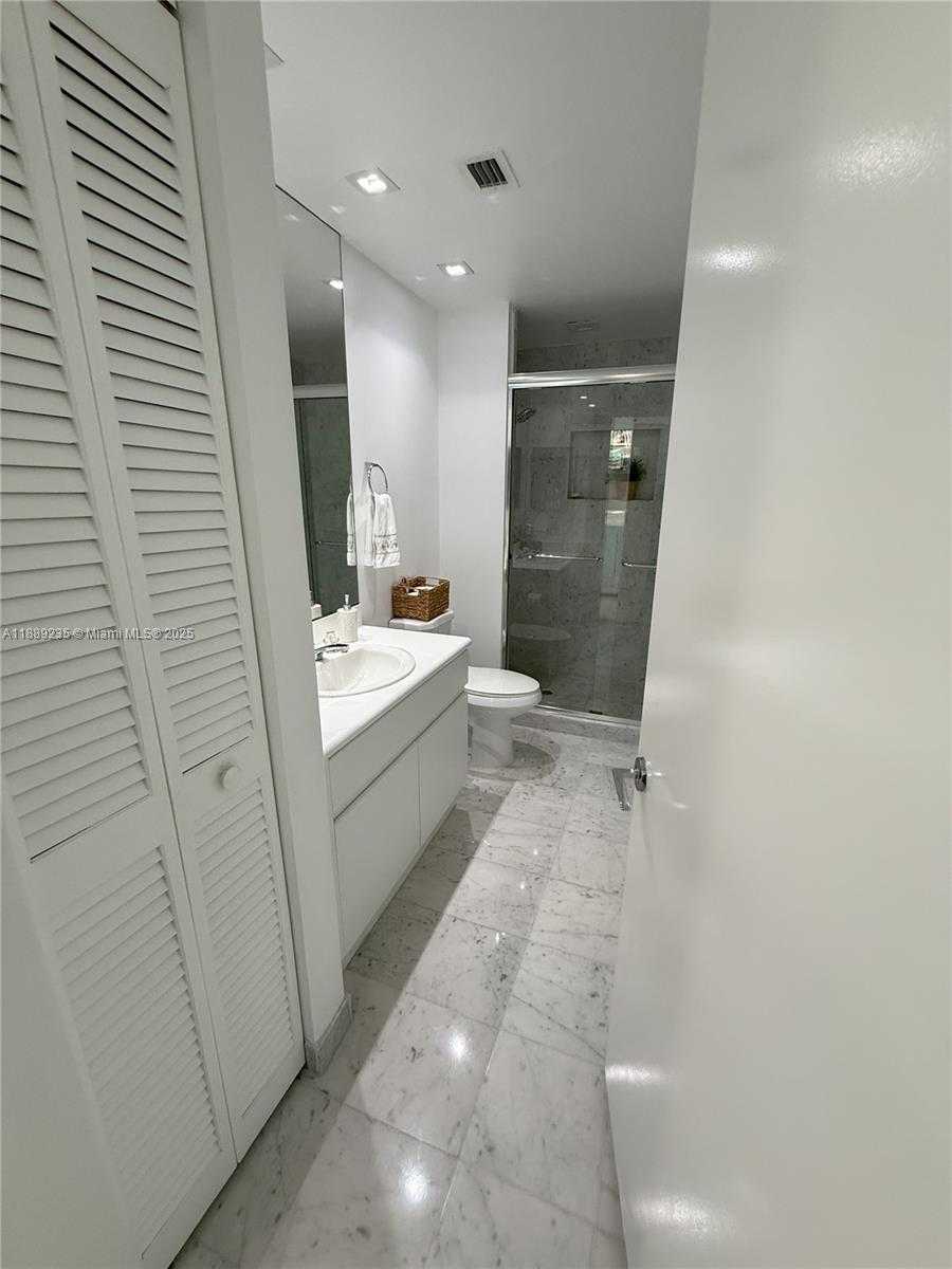 Small Image of 16400 COLLINS AVE #2641, Sunny Isles Beach Number 30