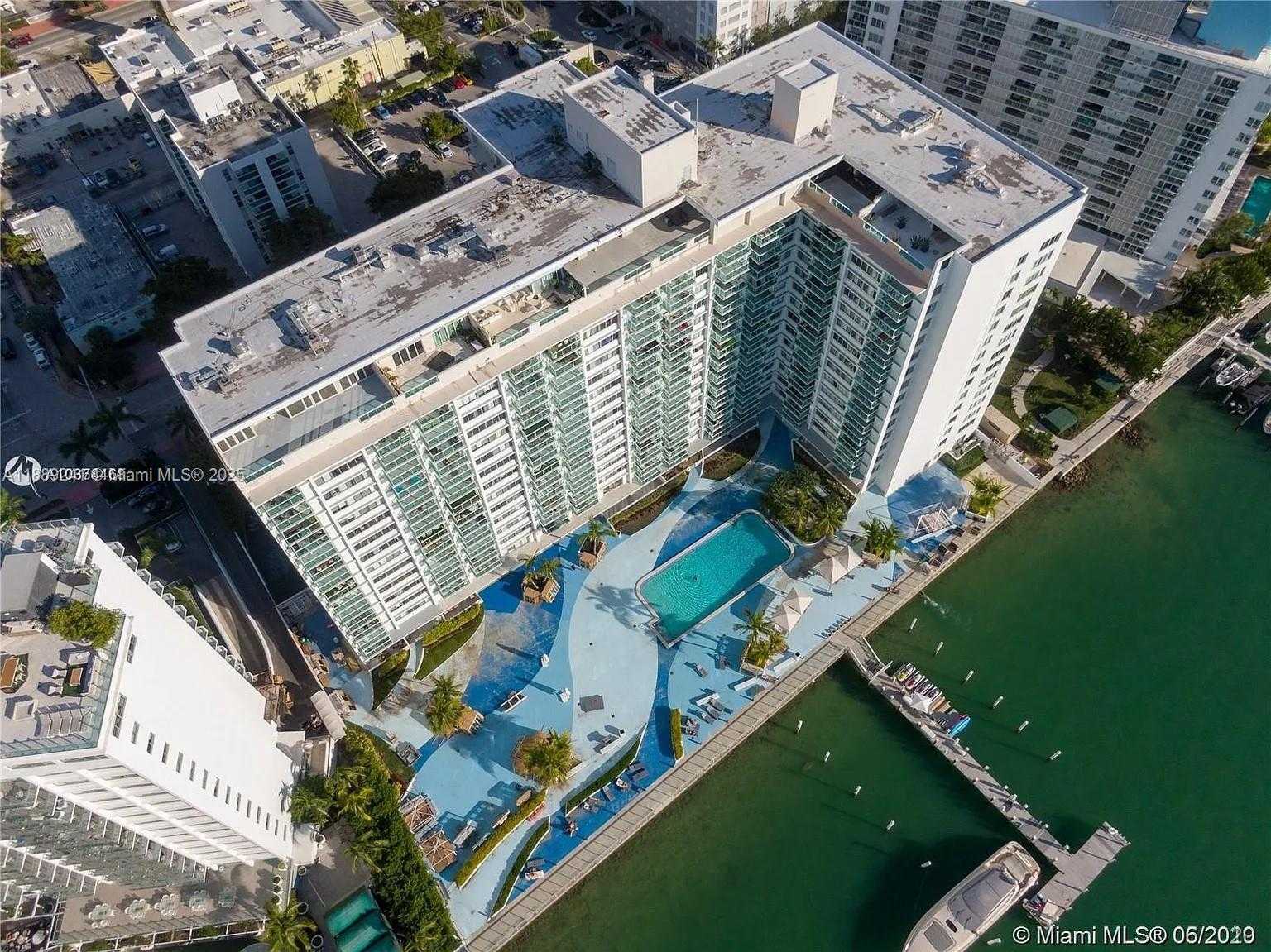 Small Image of 1000 WEST AVE #203, Miami Beach Number 13