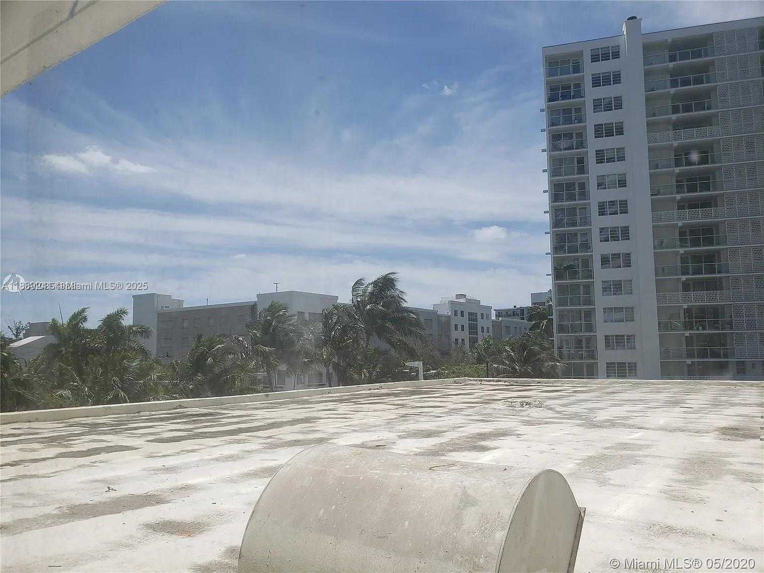 Small Image of 1000 WEST AVE #203, Miami Beach Number 45