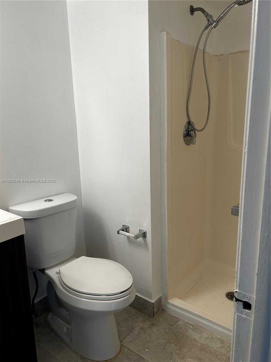 Small Image of 6955 NORTH WEST 186TH ST #F401, Hialeah Number 7