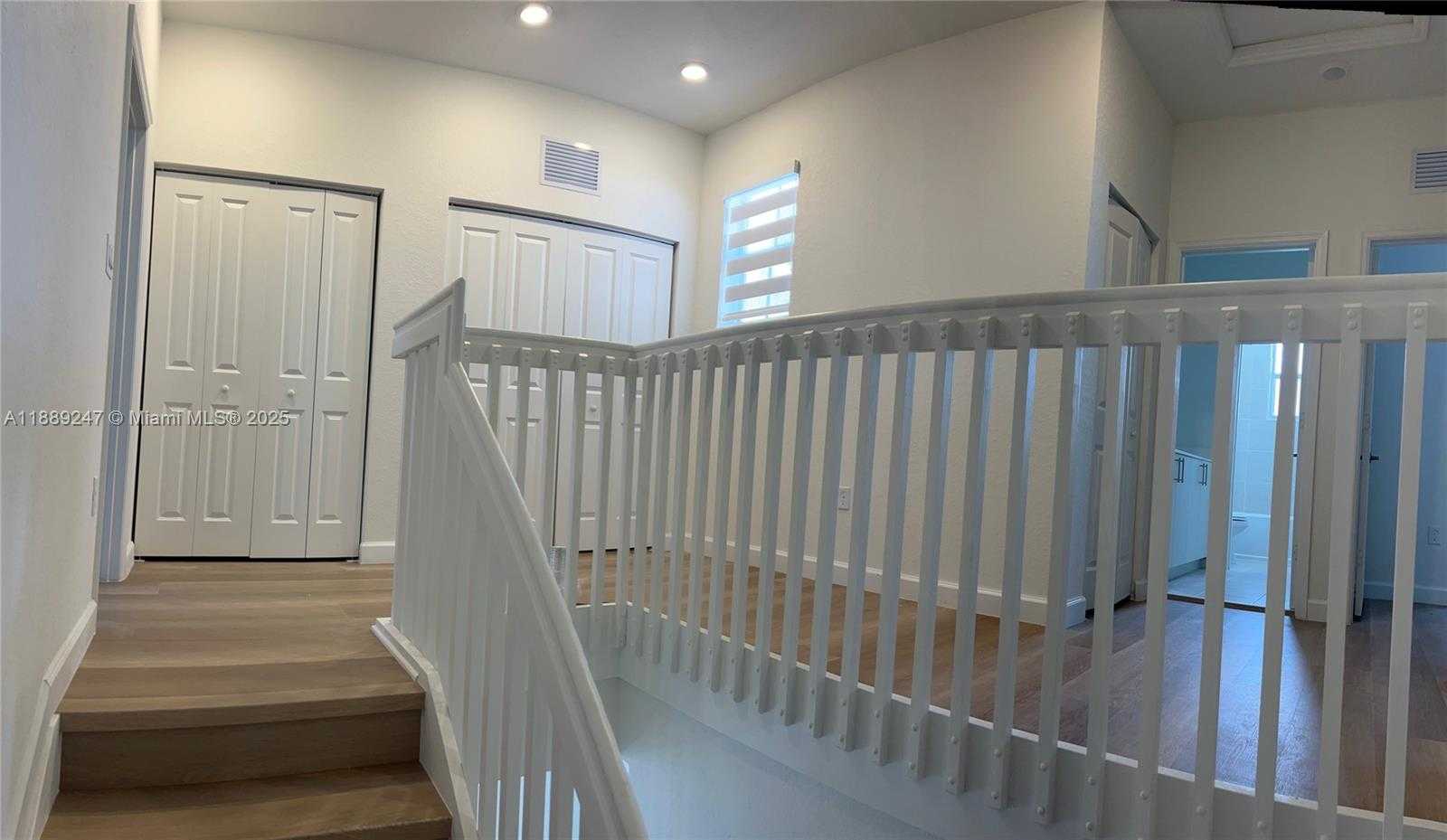 Small Image of 2651 SOUTH EAST 24TH DR, Homestead Number 12