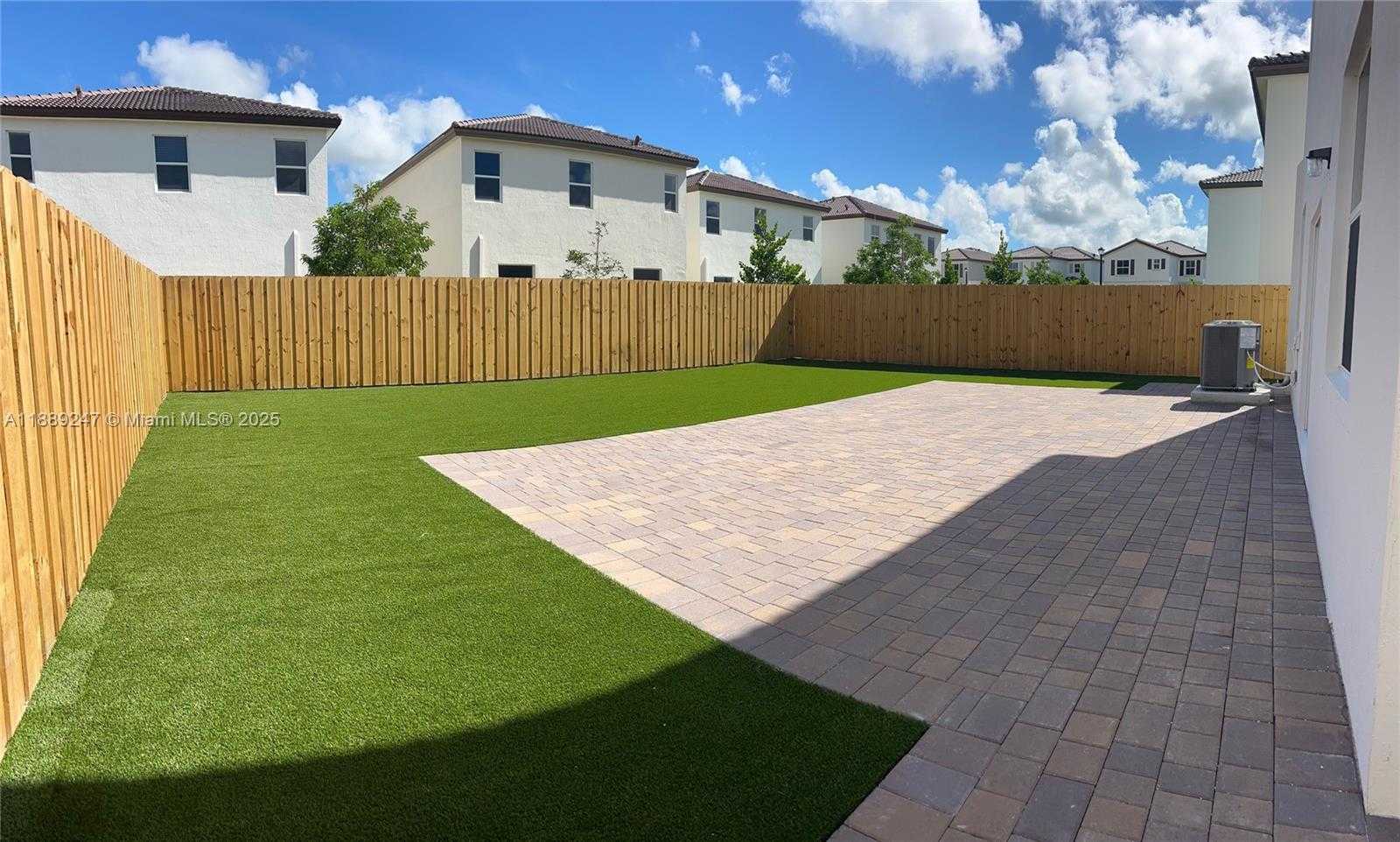 Small Image of 2651 SOUTH EAST 24TH DR, Homestead Number 33
