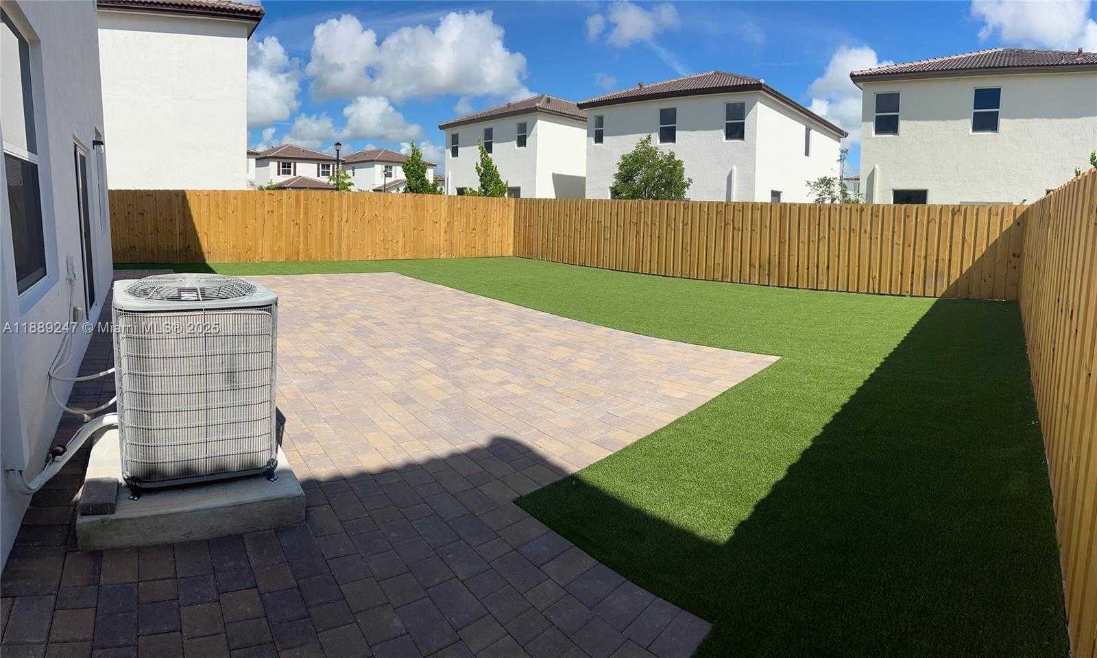 Small Image of 2651 SOUTH EAST 24TH DR, Homestead Number 35
