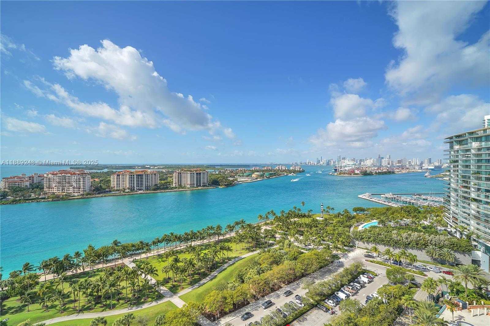 Small Image of 400 SOUTH POINTE DR #2305, Miami Beach Number 22