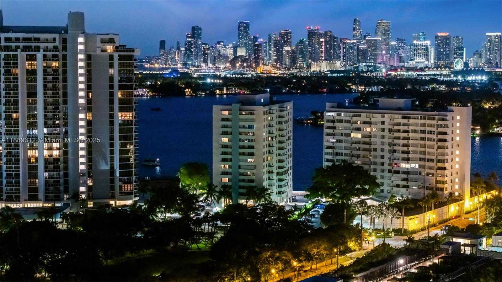 Small Image of 5 ISLAND AVE #5D, Miami Beach Number 29