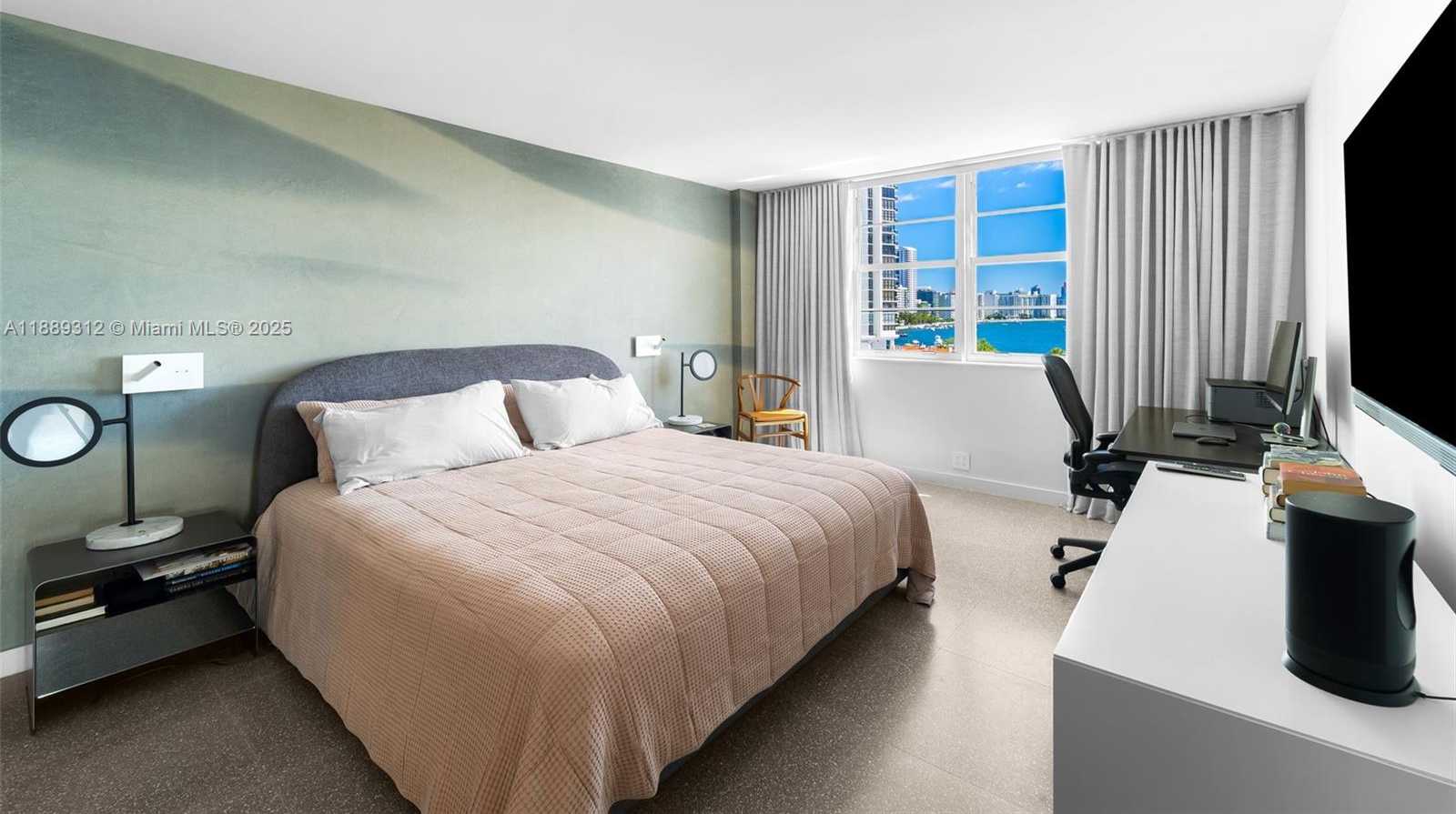 Small Image of 5 ISLAND AVE #5D, Miami Beach Number 7