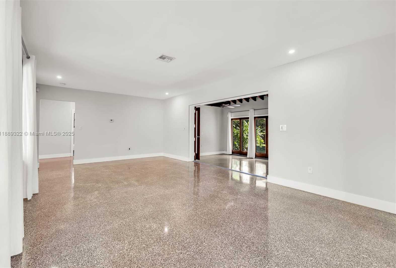 Small Image of 454 NORTH EAST 93 ST, Miami Shores Number 16