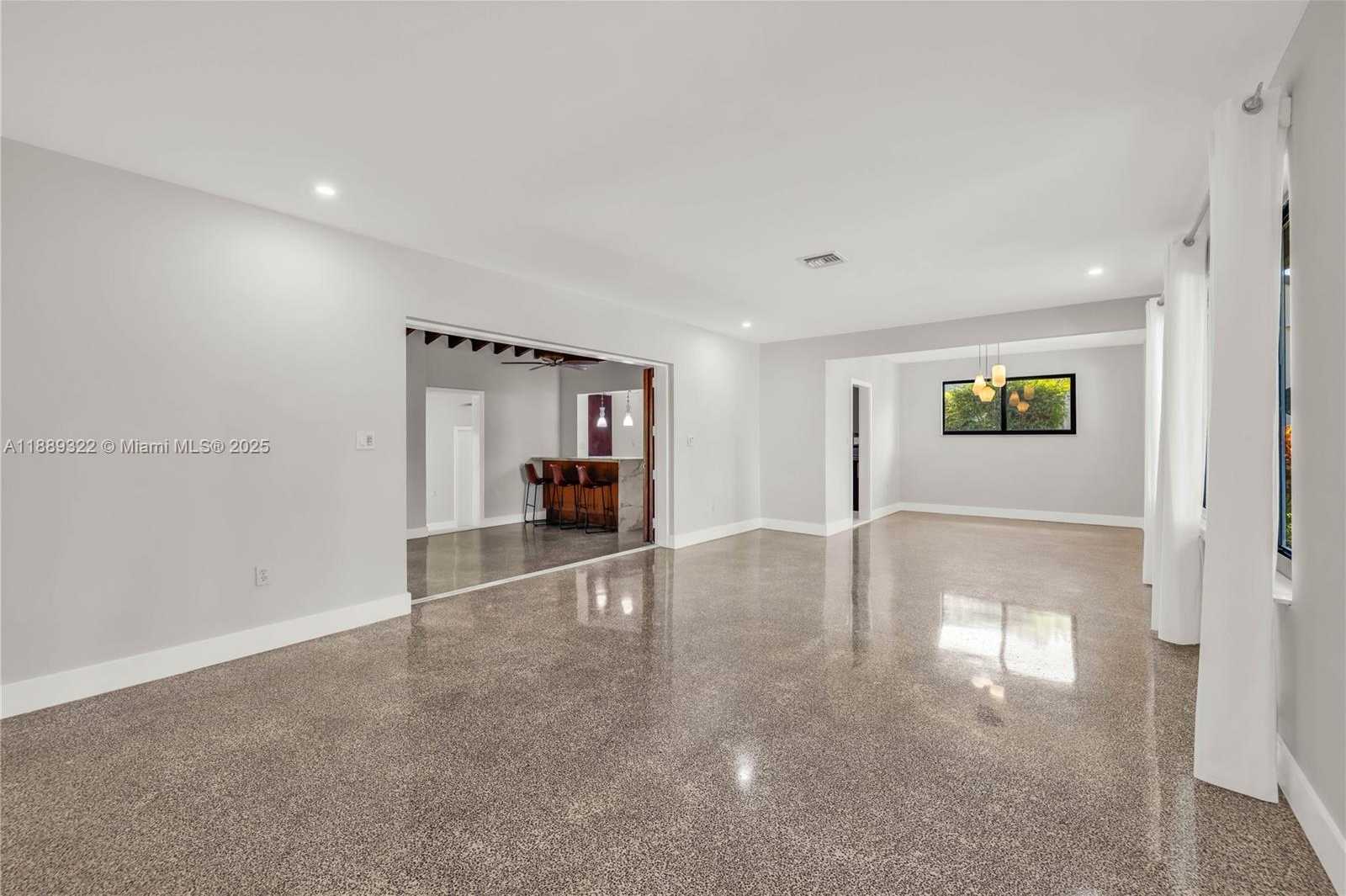 Small Image of 454 NORTH EAST 93 ST, Miami Shores Number 7