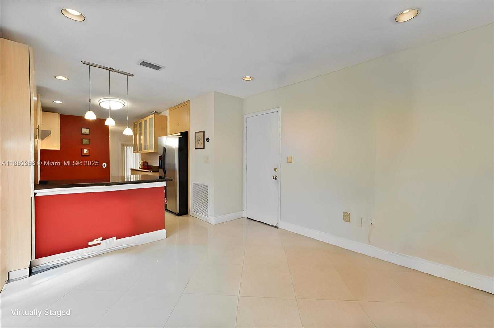 Small Image of 10201 NORTH WEST 57TH TER, Doral Number 5