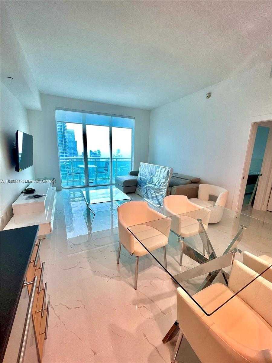 Small Image of 950 BRICKELL BAY DR #5209, Miami Number 11