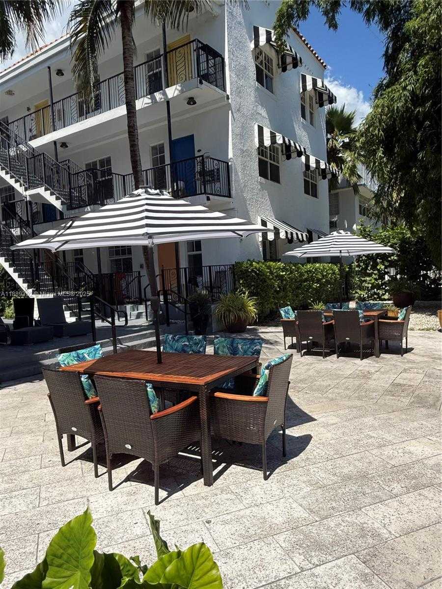 Small Image of 1330 PENNSYLVANIA AVE #206, Miami Beach Number 6