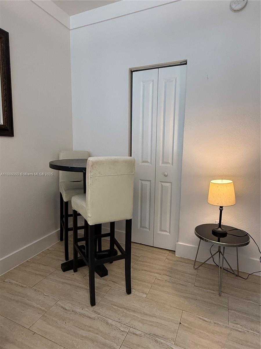 Small Image of 1330 PENNSYLVANIA AVE #206, Miami Beach Number 9