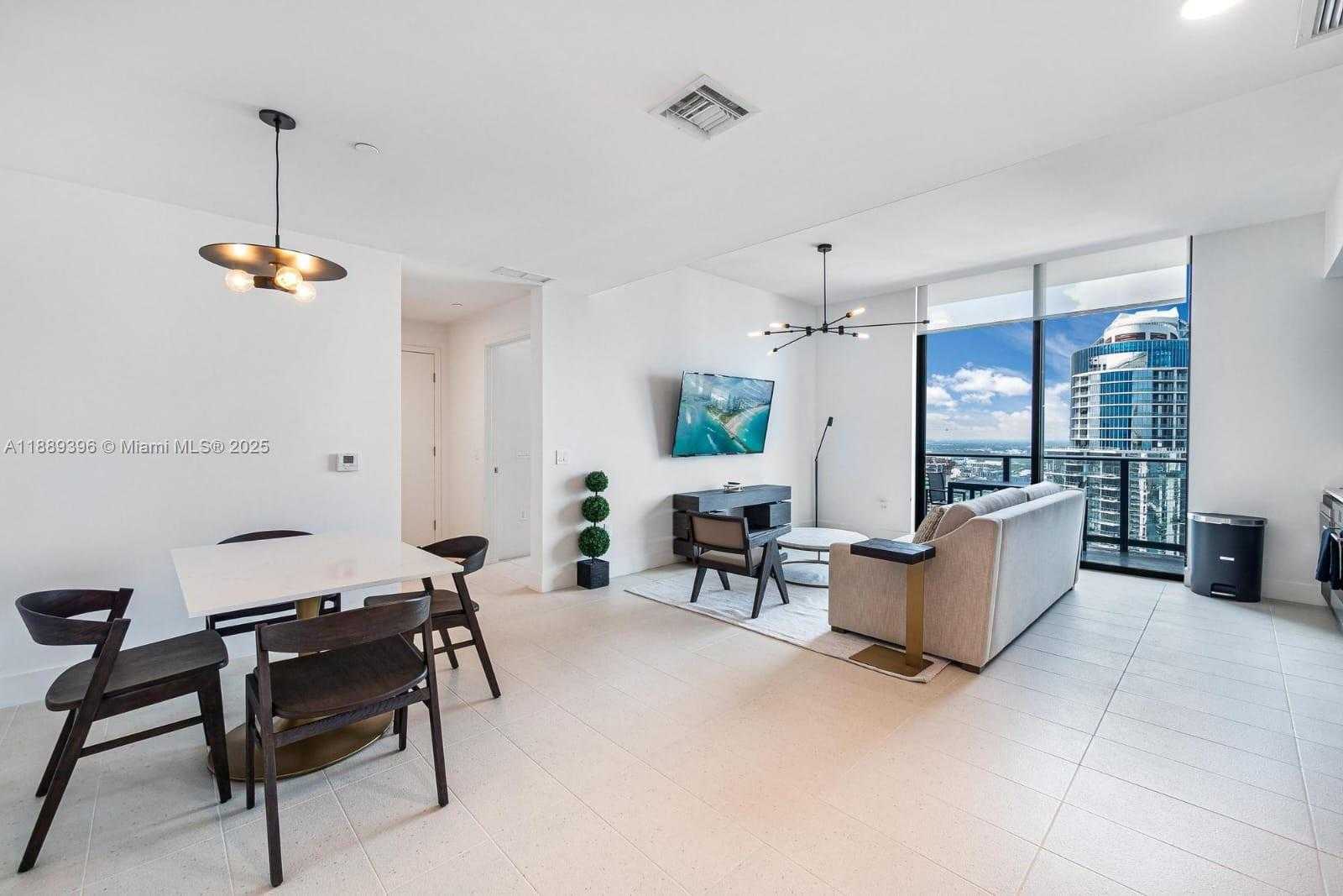 Small Image of 159 NORTH EAST 6TH ST #5101, Miami Number 4