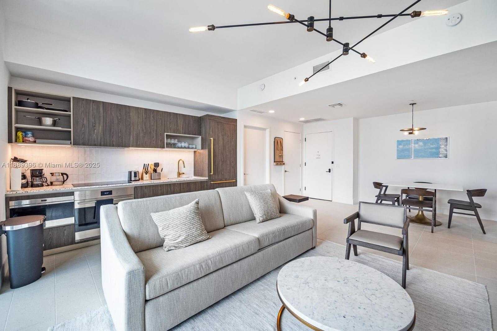 Small Image of 159 NORTH EAST 6TH ST #5101, Miami Number 9