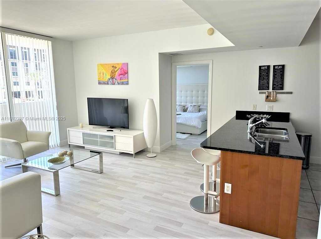 Small Image of 4100 SALZEDO ST #702, Coral Gables Number 11