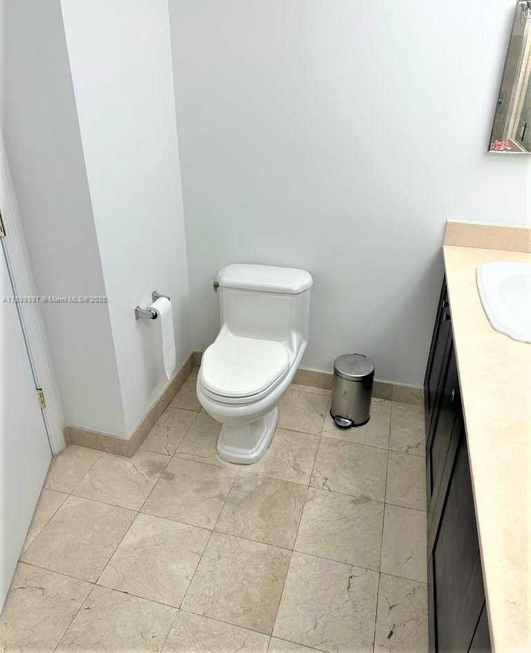 Small Image of 4100 SALZEDO ST #702, Coral Gables Number 12
