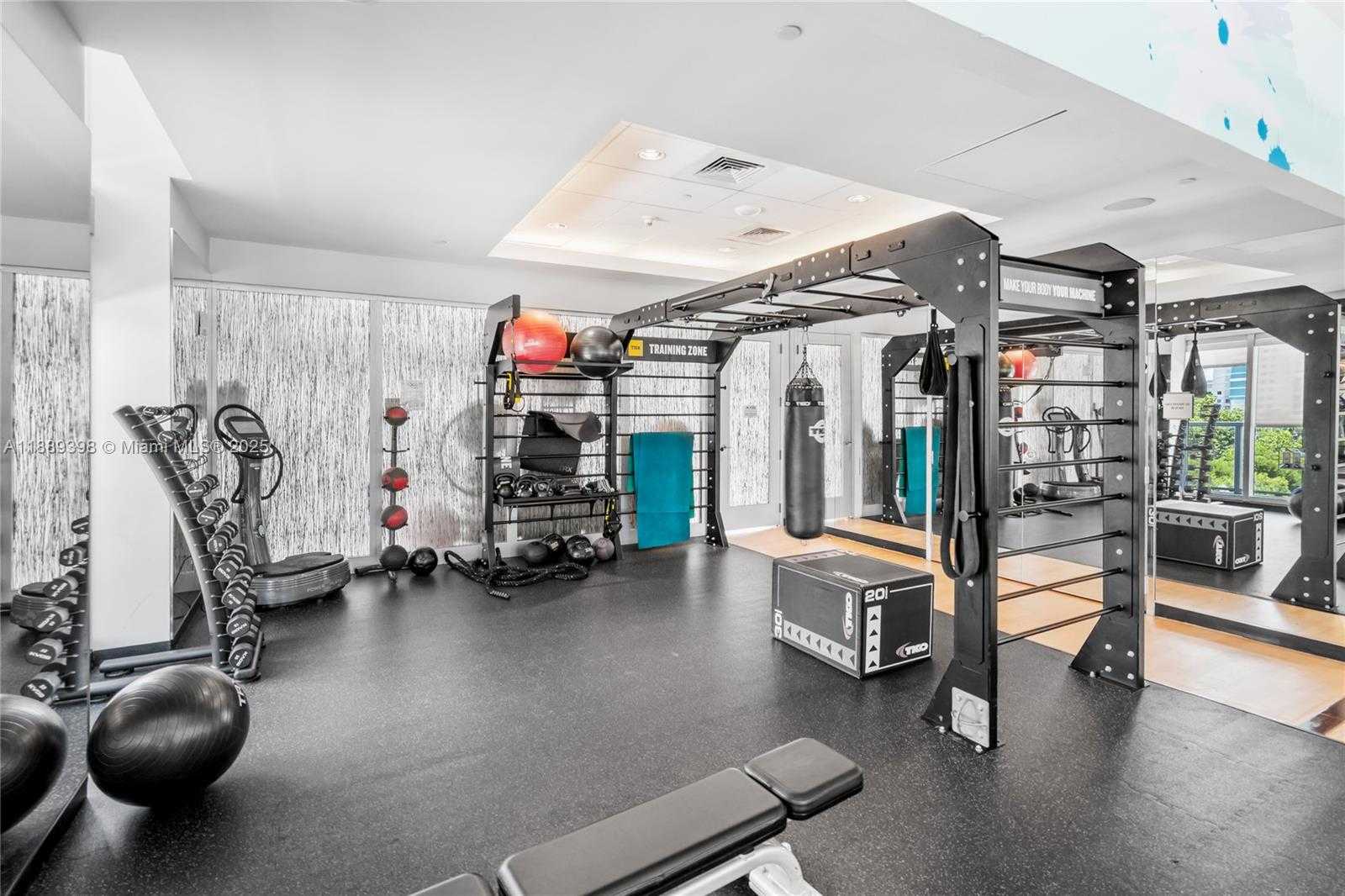 Small Image of 1111 SOUTH WEST 1ST AVE #2222-N, Miami Number 46