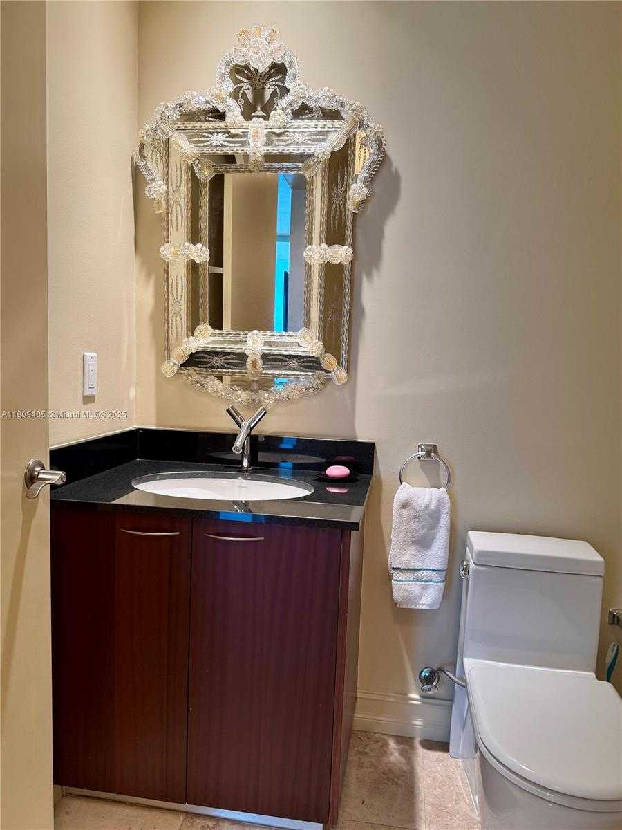 Small Image of 16001 COLLINS AVE #1106, Sunny Isles Beach Number 10