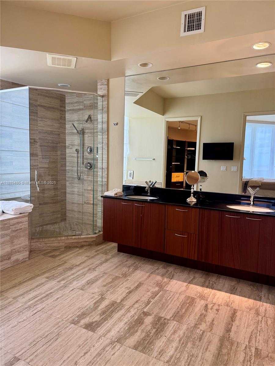 Small Image of 16001 COLLINS AVE #1106, Sunny Isles Beach Number 15