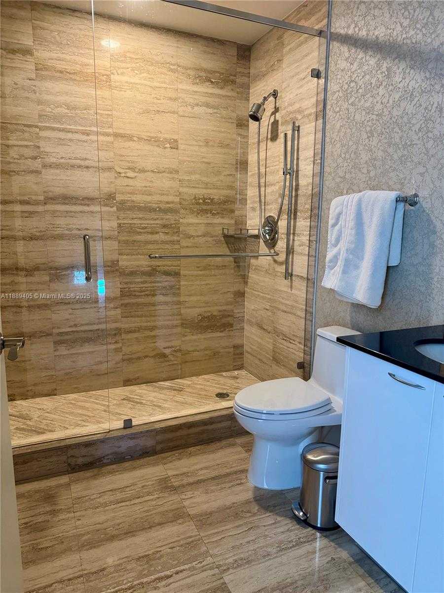 Small Image of 16001 COLLINS AVE #1106, Sunny Isles Beach Number 24