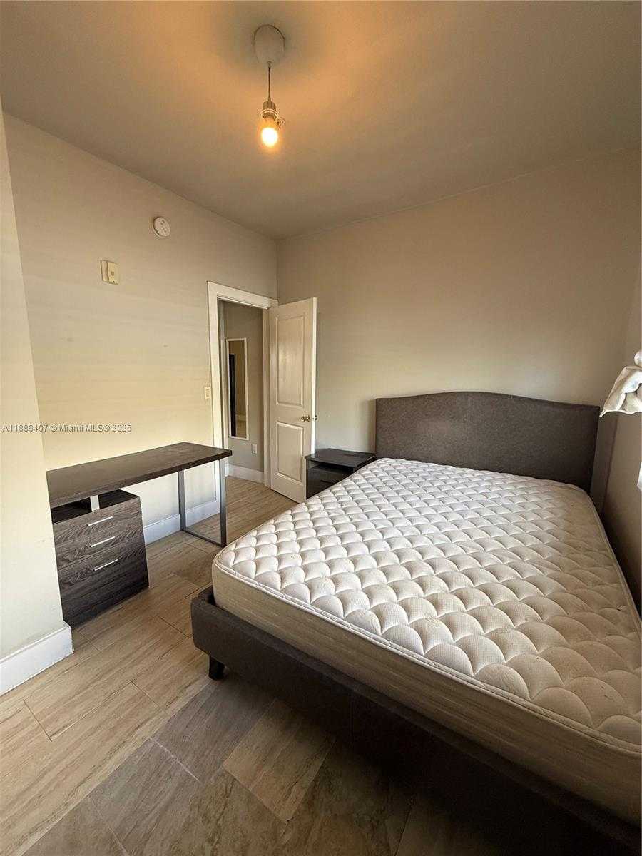 Small Image of 1330 PENNSYLVANIA AVE #313, Miami Beach Number 12