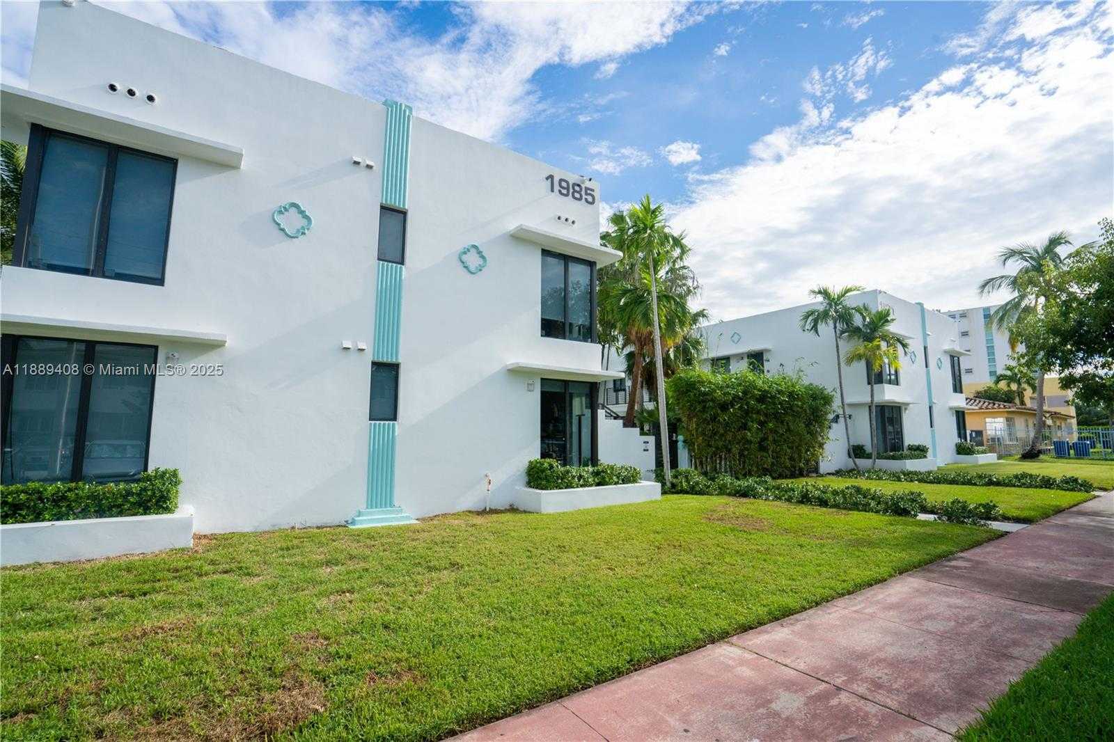 Small Image of 1971 BAY DR #112, Miami Beach Number 20