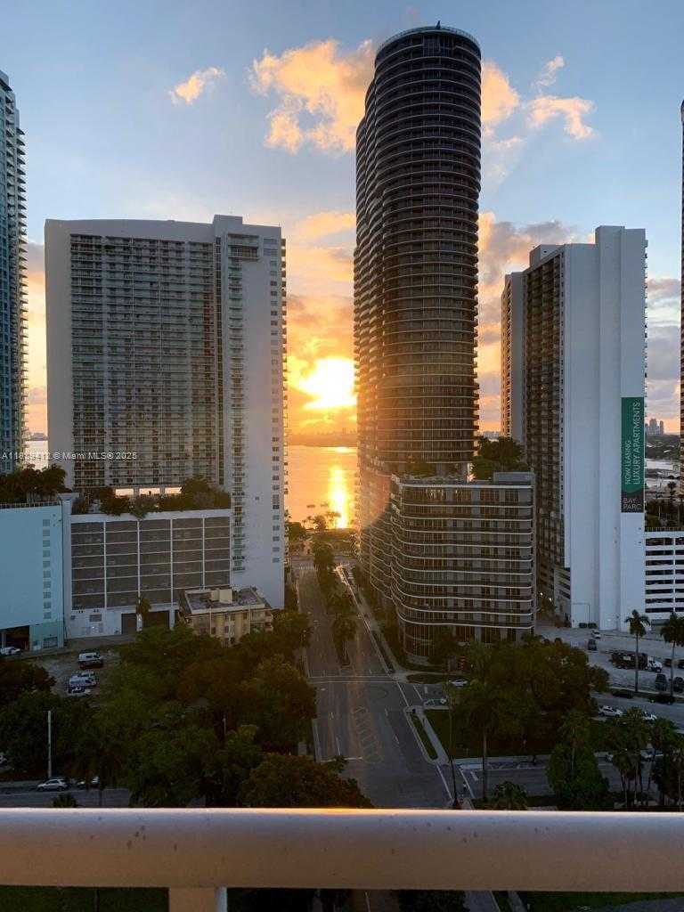 Small Image of 275 NORTH EAST 18TH ST #1907, Miami Number 3
