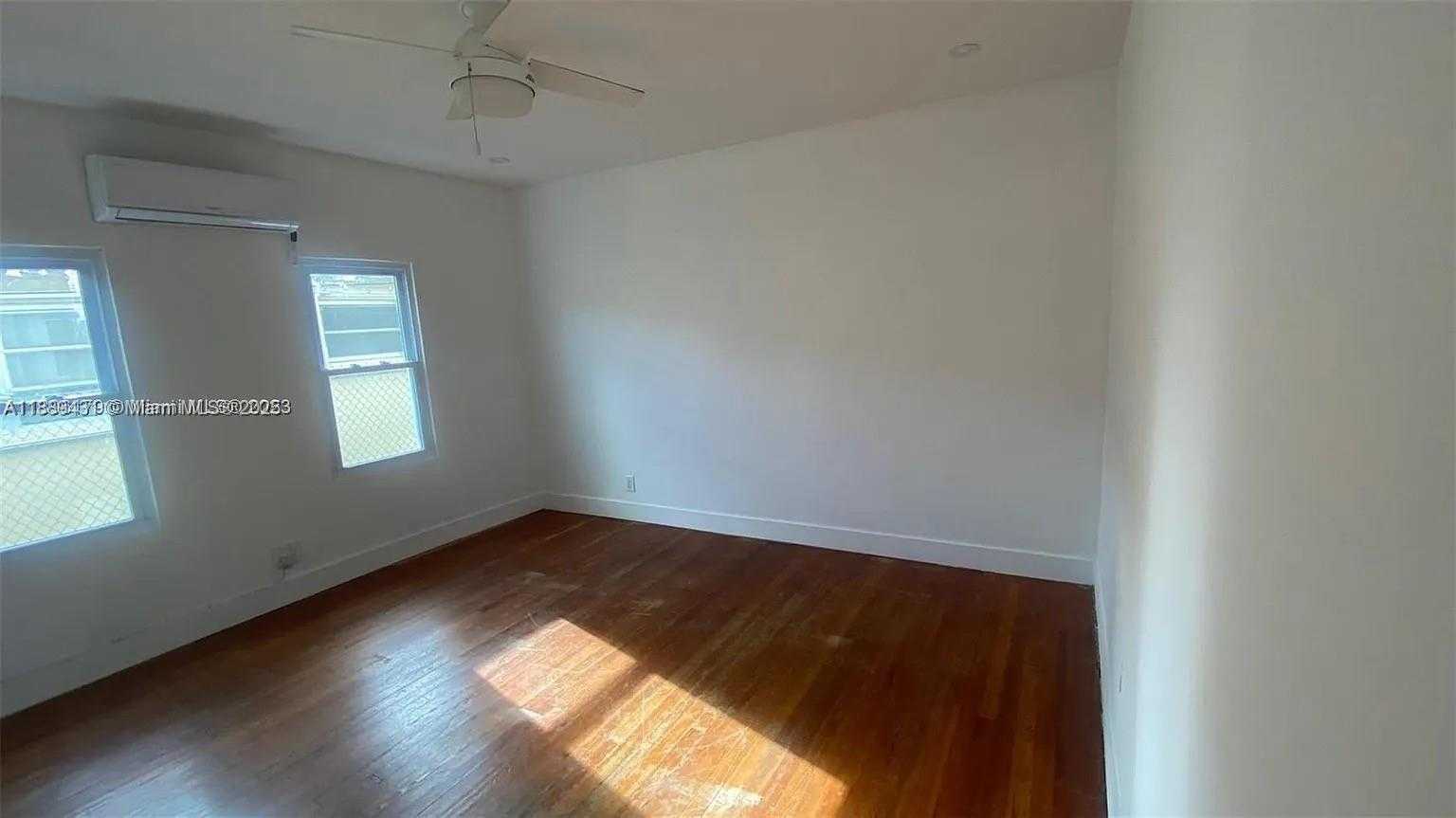 Small Image of 1932 DEWEY ST #1, Hollywood Number 8