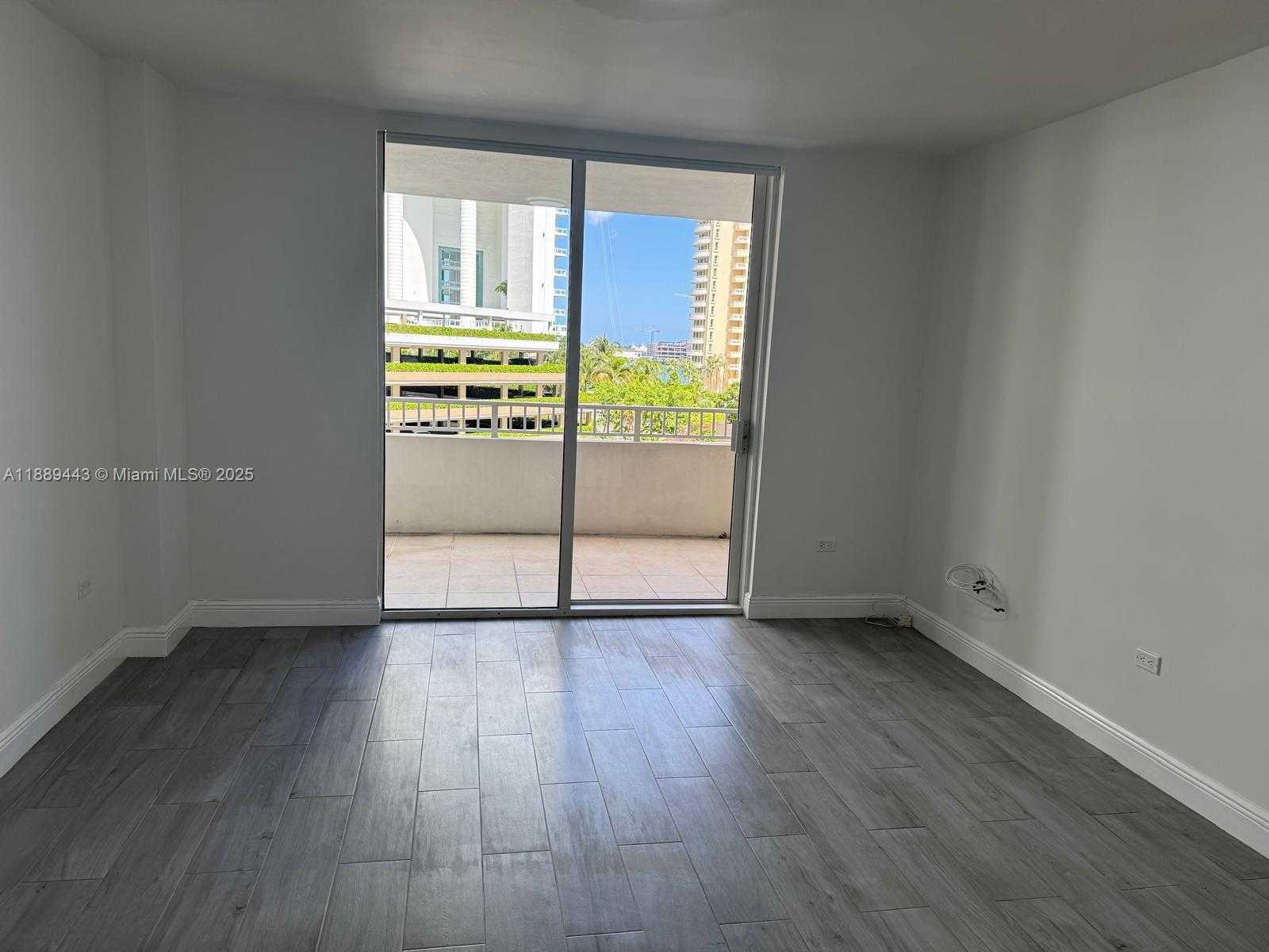 Small Image of 701 BRICKELL KEY BLVD #607, Miami Number 12
