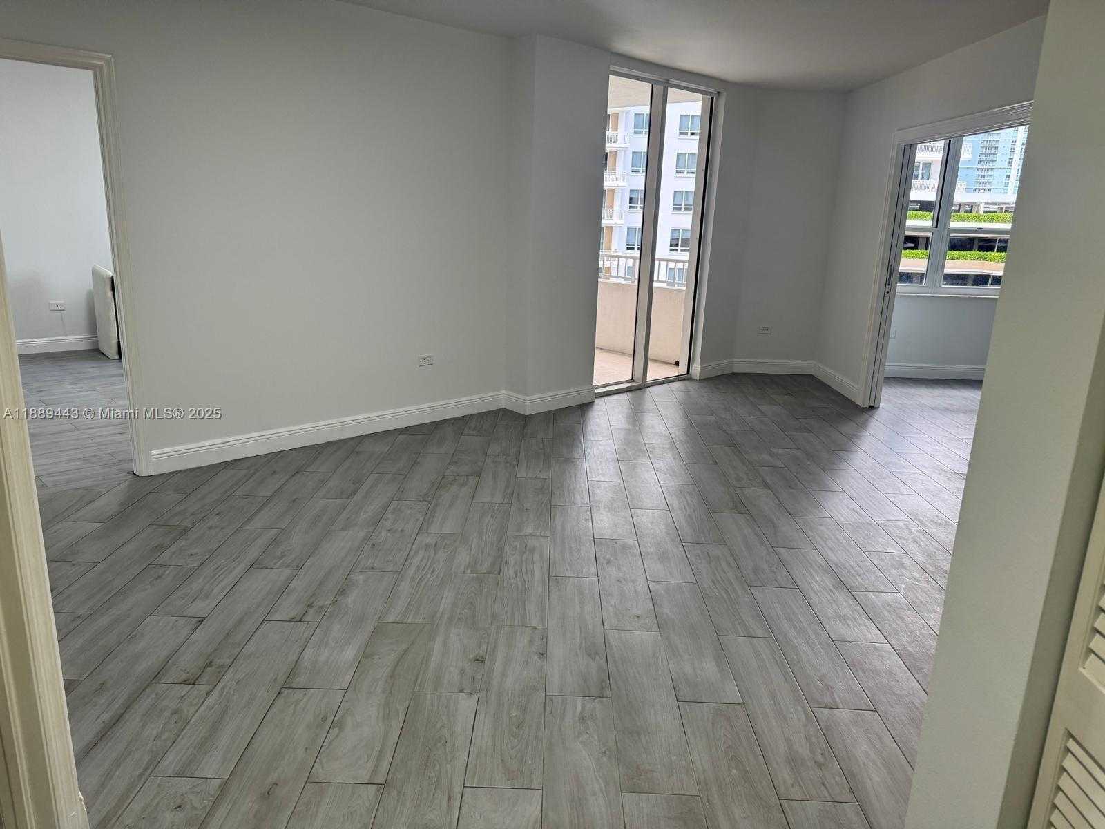 Small Image of 701 BRICKELL KEY BLVD #607, Miami Number 18