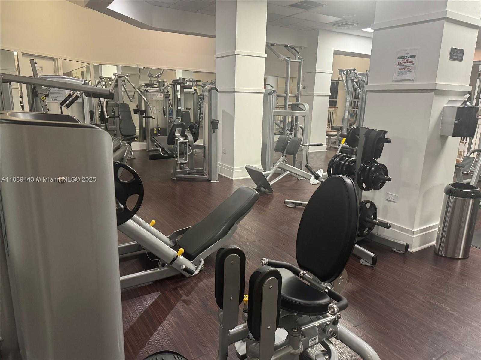 Small Image of 701 BRICKELL KEY BLVD #607, Miami Number 3